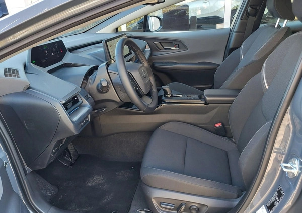 Toyota Prius cena 194400 przebieg: 1710, rok produkcji 2023 z Otmuchów małe 436